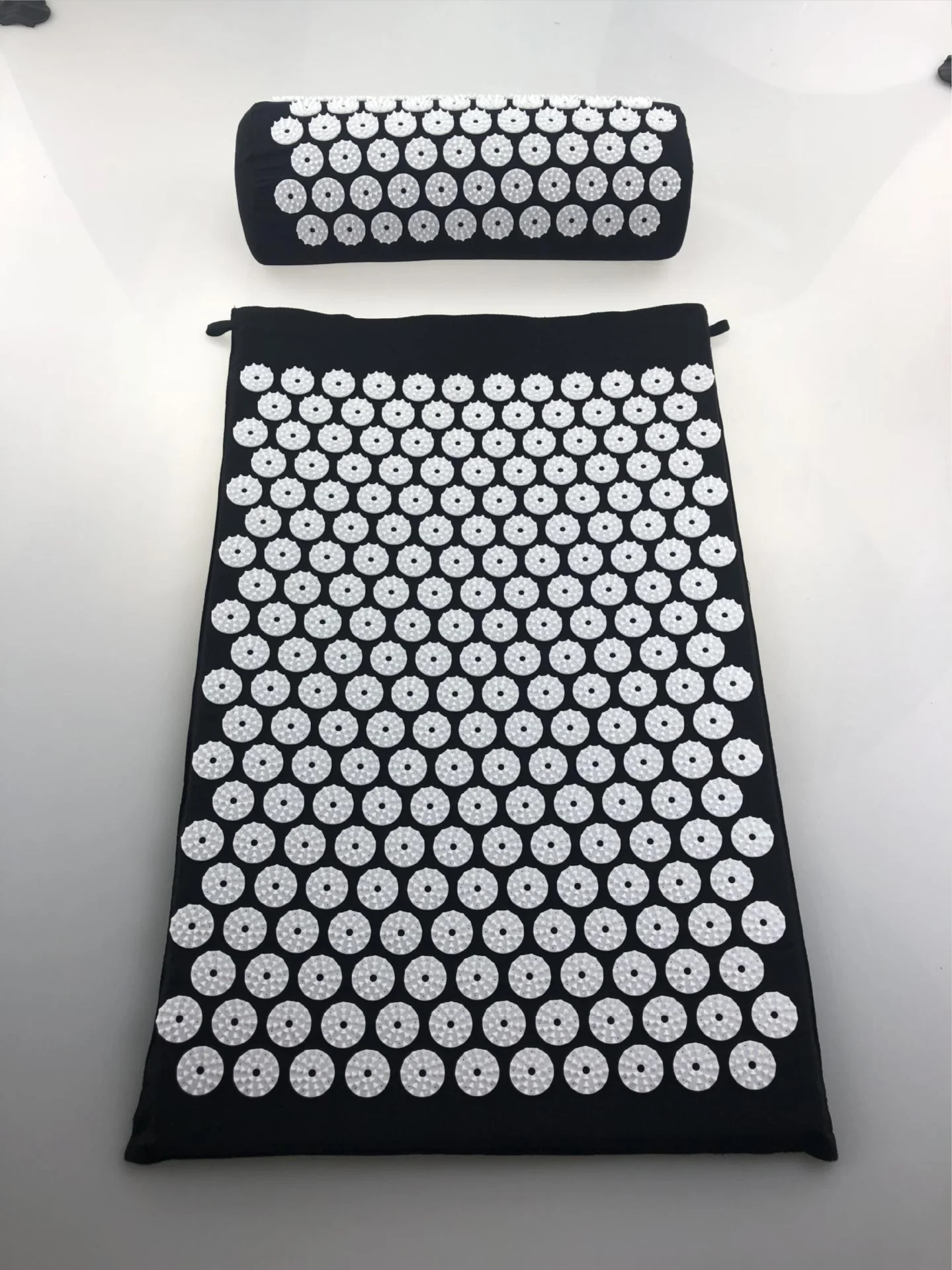 Massager Yoga Mat Cushion acupressure Massage Mat Sets Spike Fitness yoga Pilates Relieve Stress Back Pain Applicator kuznetsov
