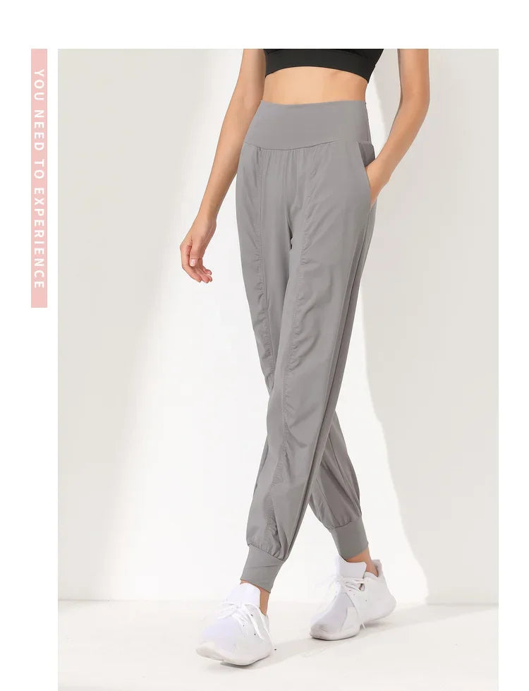 Yoga Pants Loose Slim Quick-Dry Yoga Pants Pleated Hem Bound Running Fitness Capris Pockets Jogging Pants Woman