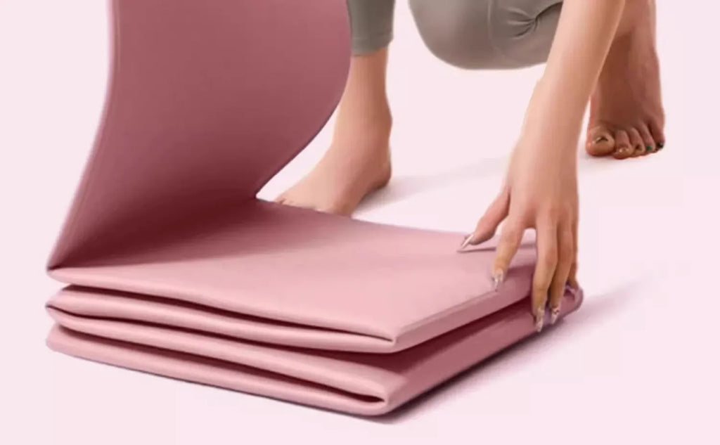Eco-Friendly TPE Foldable Yoga Mat Double-Sided Non-Slip Travel Fitness Exercise Mat for Pilates and Floor Workouts
