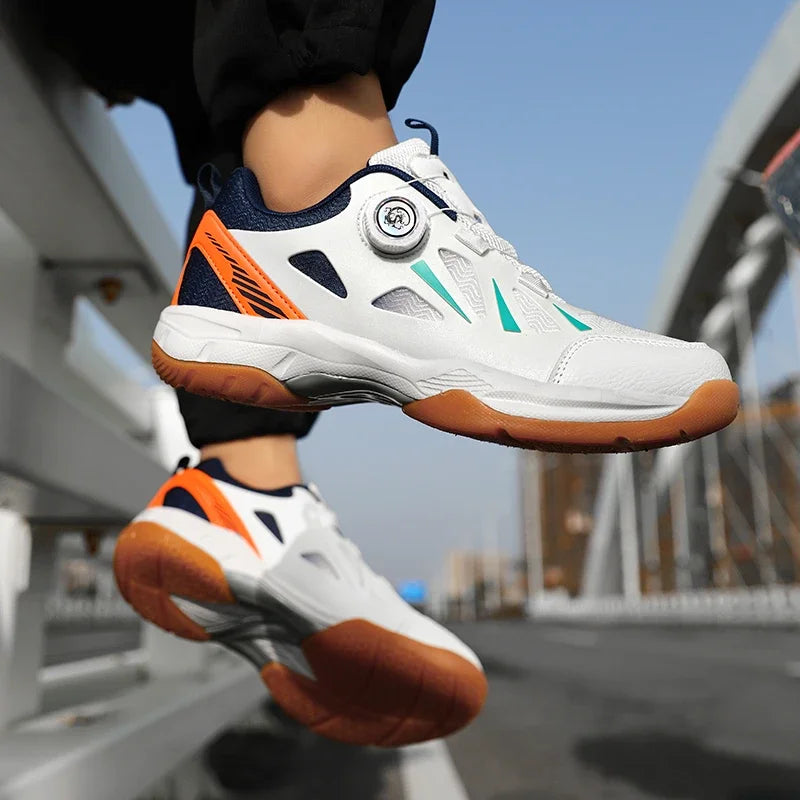Outdoor Men Badminton Shoes Professional Tennis Shoes Indoor Volleyball Shoes Couple Casual Sneakers Women Training Sport Shoes