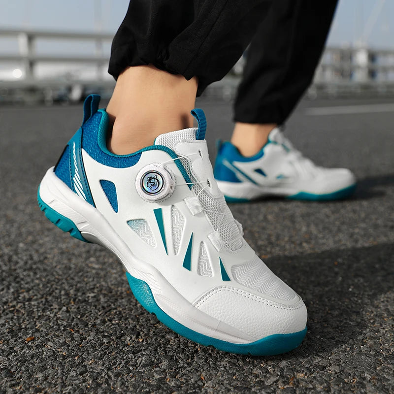 Outdoor Men Badminton Shoes Professional Tennis Shoes Indoor Volleyball Shoes Couple Casual Sneakers Women Training Sport Shoes