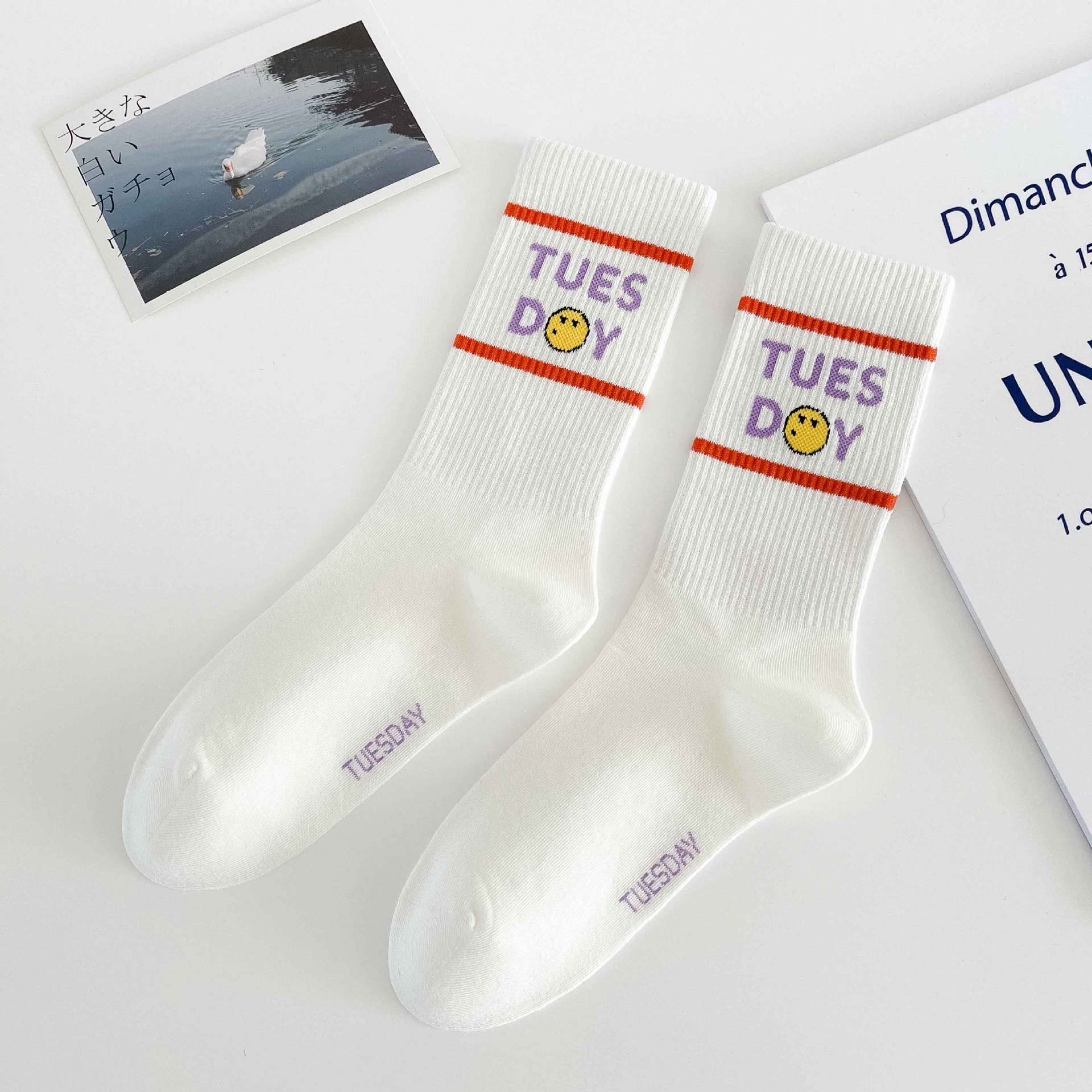 College Style Long Tube Sports Socks for Outer Wear