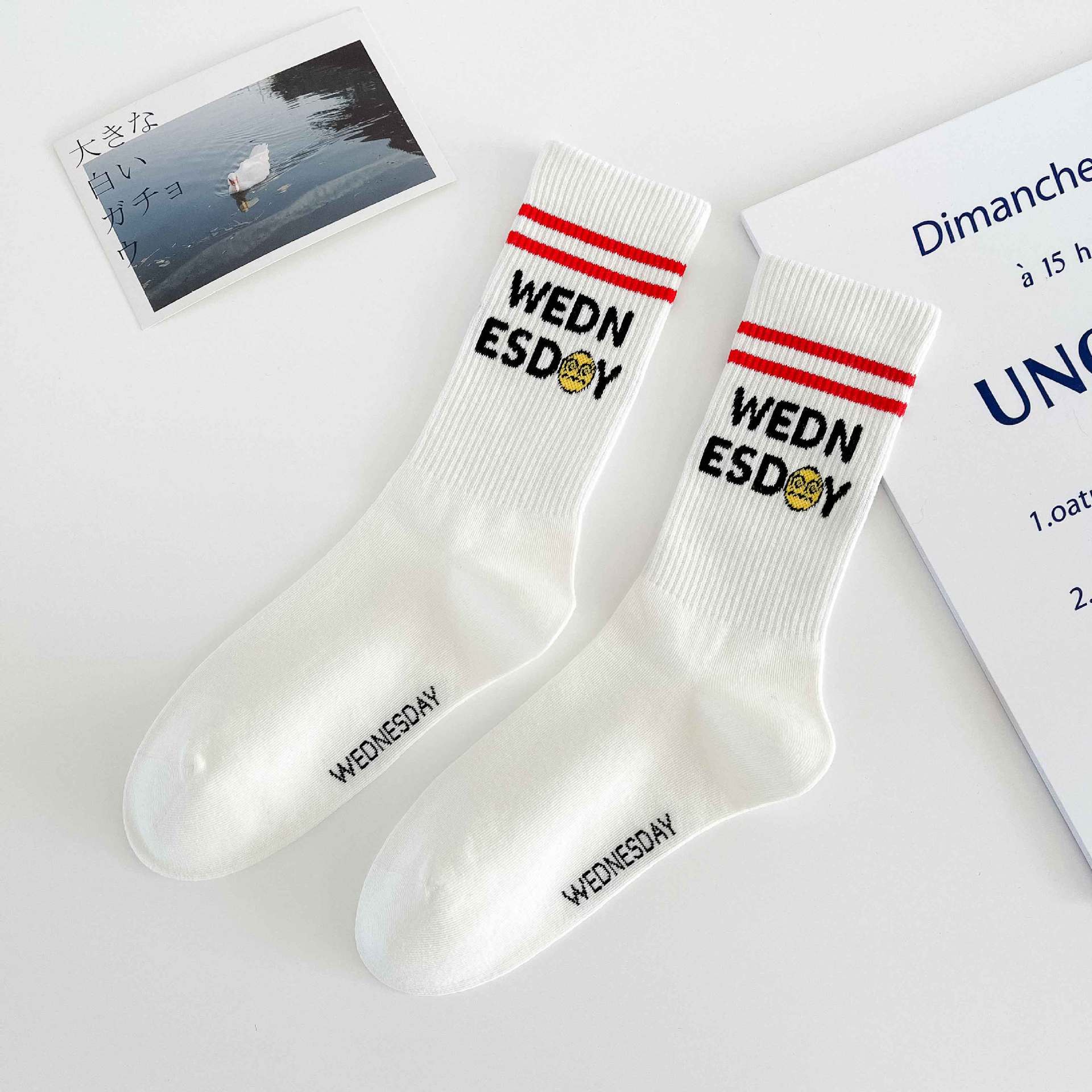 College Style Long Tube Sports Socks for Outer Wear